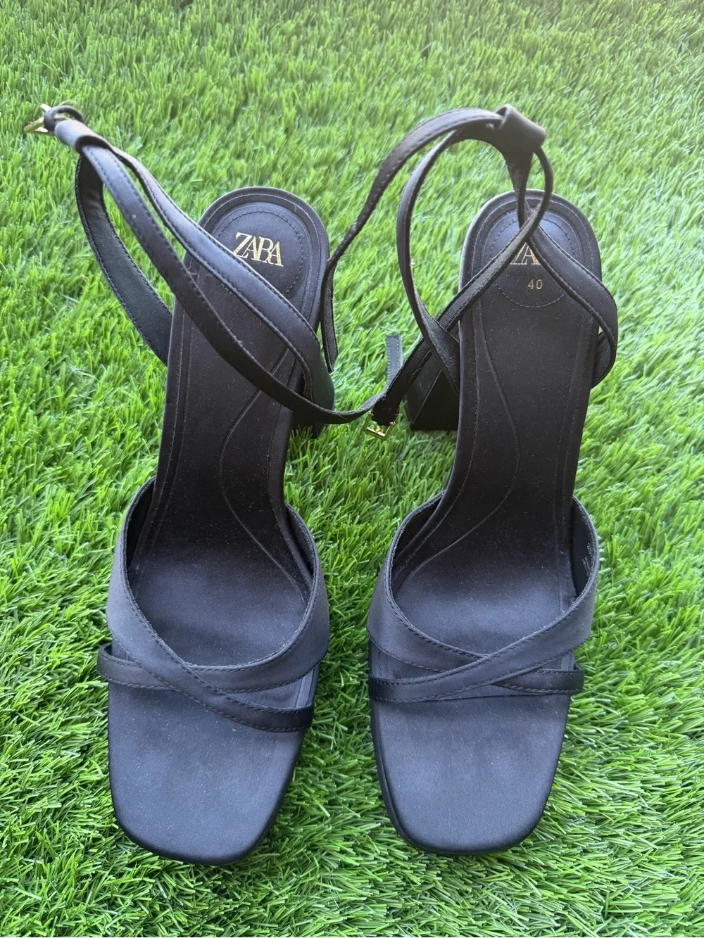 Zara Black Chunky Platform Heels